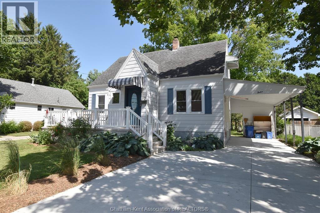 12 Alexandra AVENUE