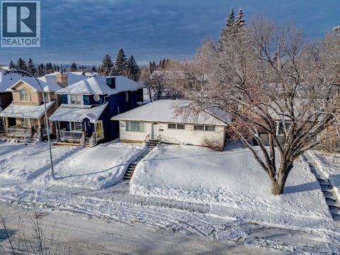 3519 40 Street SW Calgary AB T3E3K3