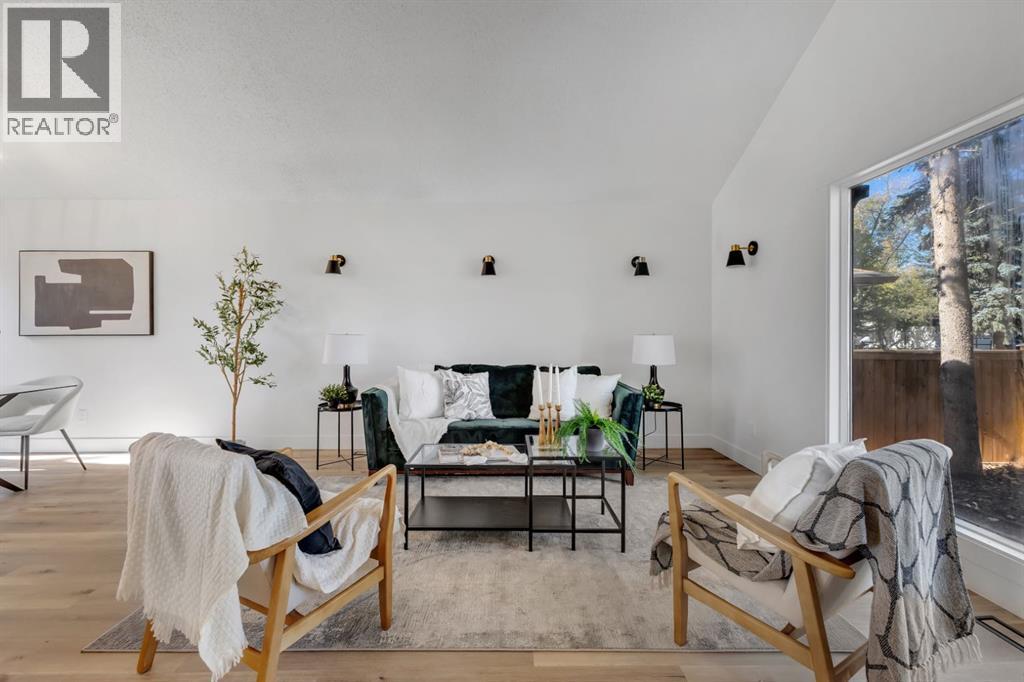 208 Cedarille Green SW