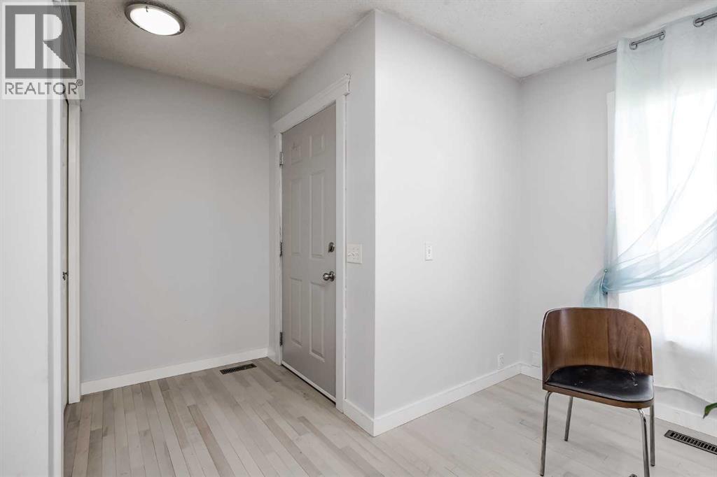 72 Strathcona Crescent