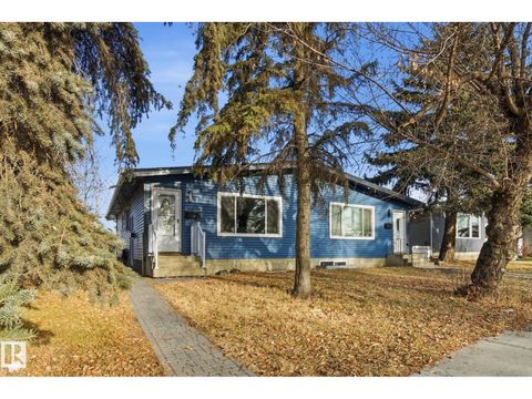 8064 ARGYLL RD NW Edmonton AB T6C4B1