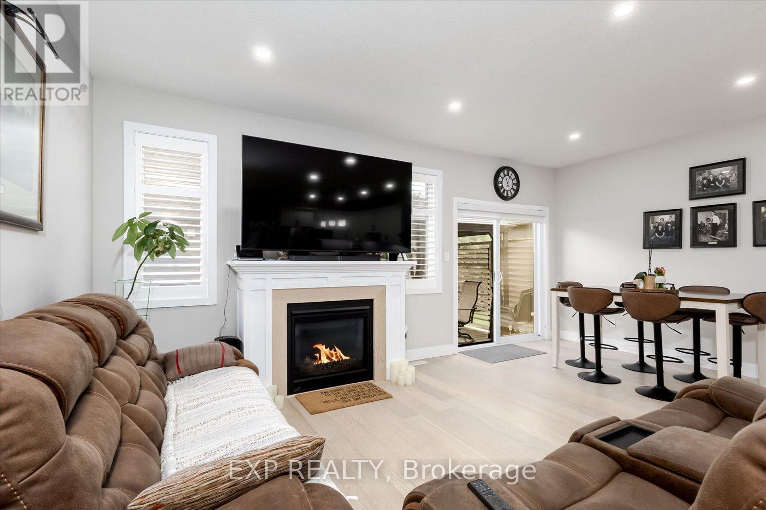 31 - 4700 HAMILTON ROAD