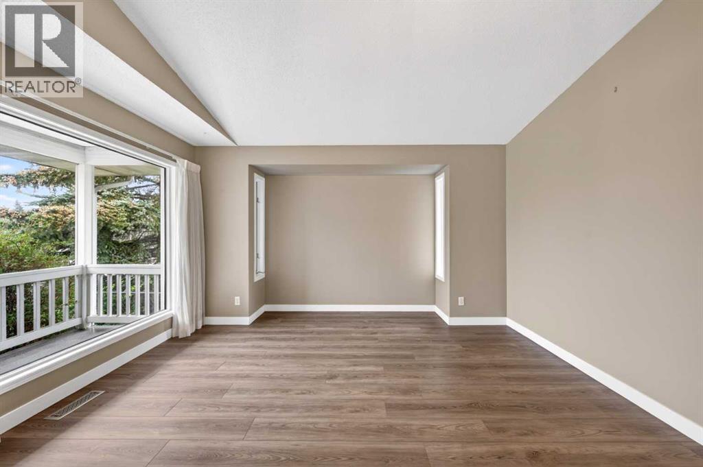 28 Shawfield Way SW