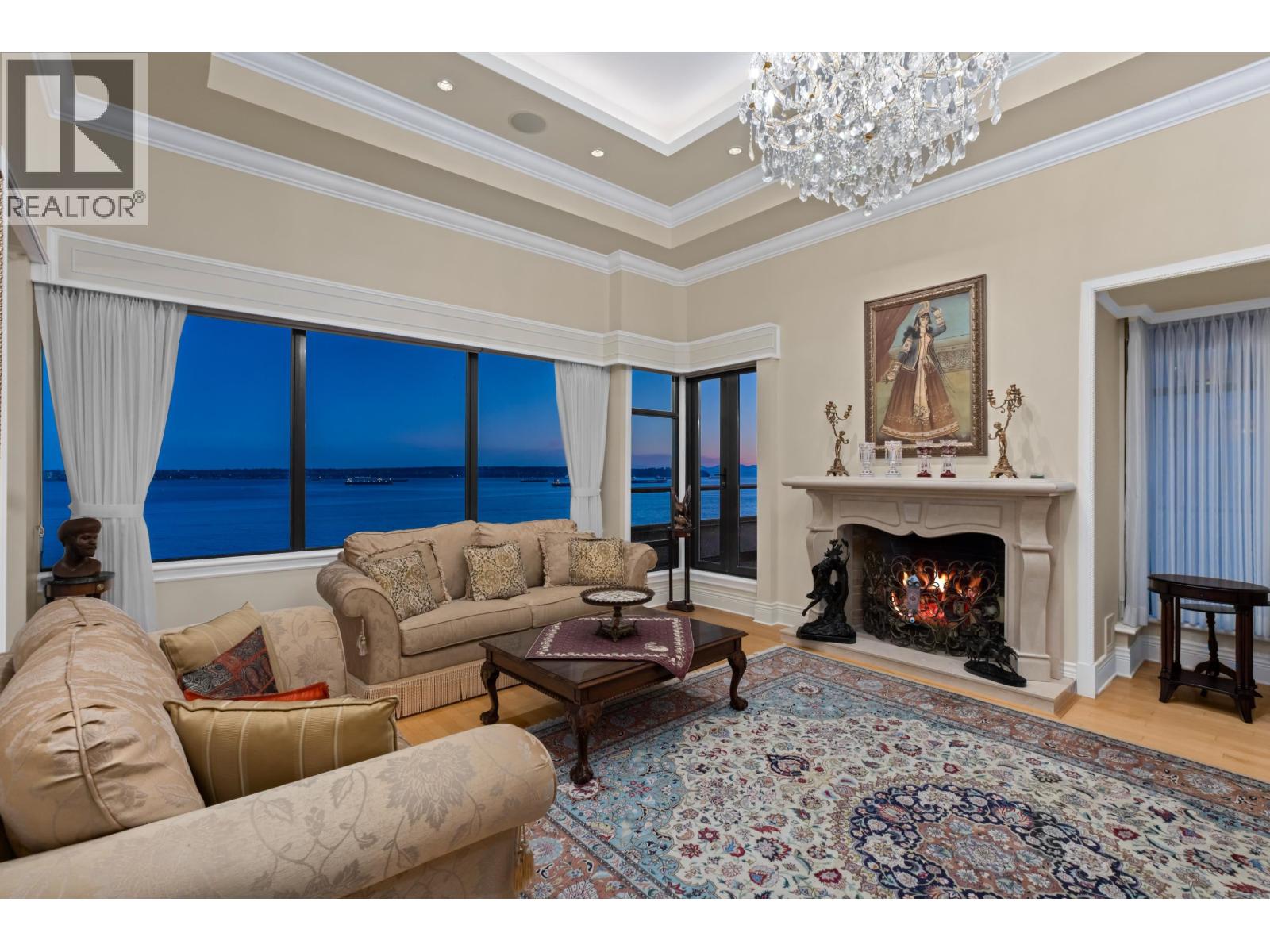 1801 1972 BELLEVUE AVENUE