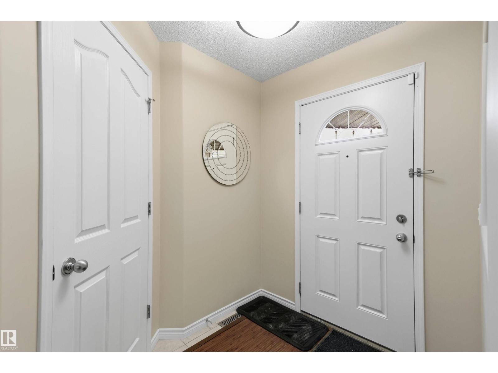 391 FOXBORO DR