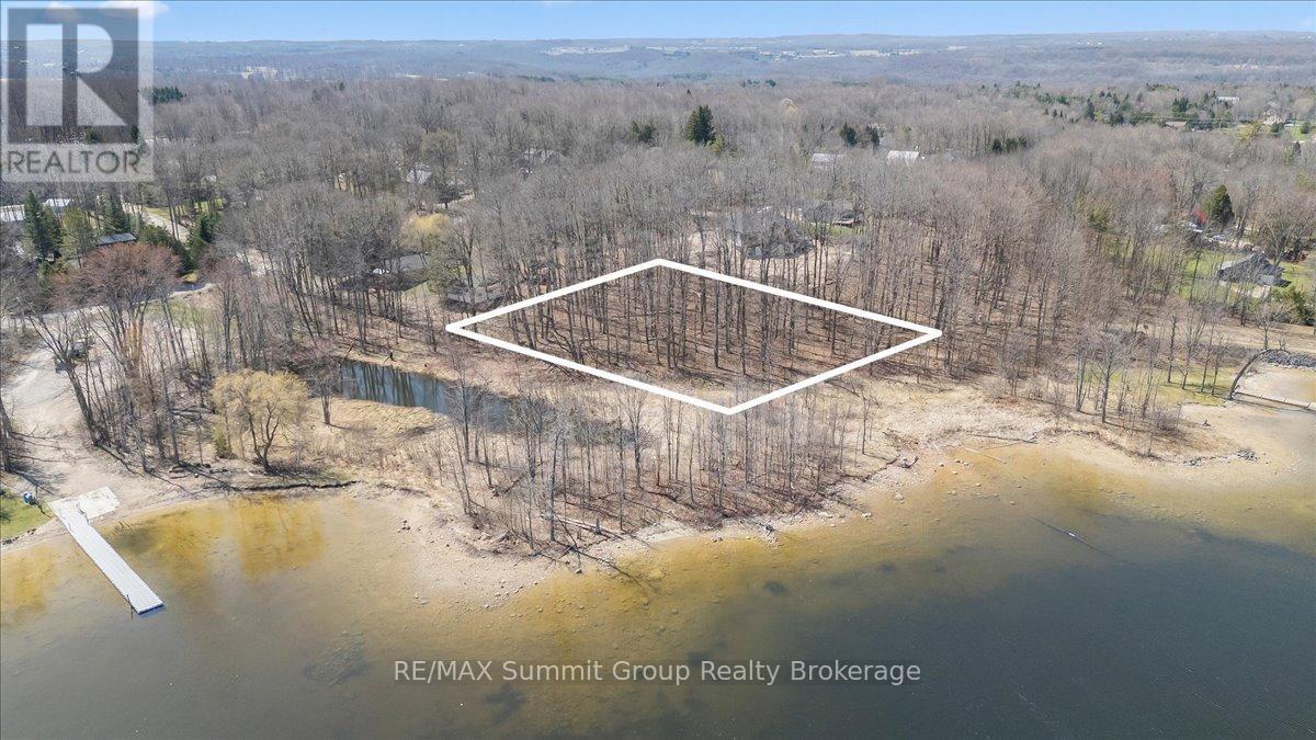 247 CANROBERT STREET