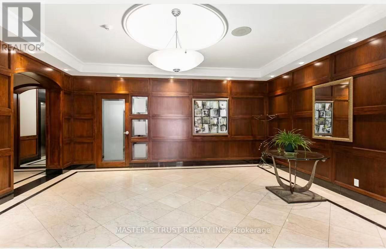 1211 - 35 FINCH AVENUE E