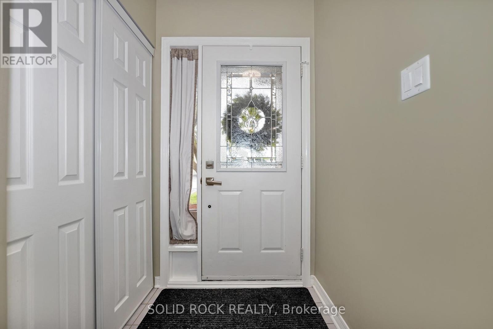 37 GRENADIER WAY