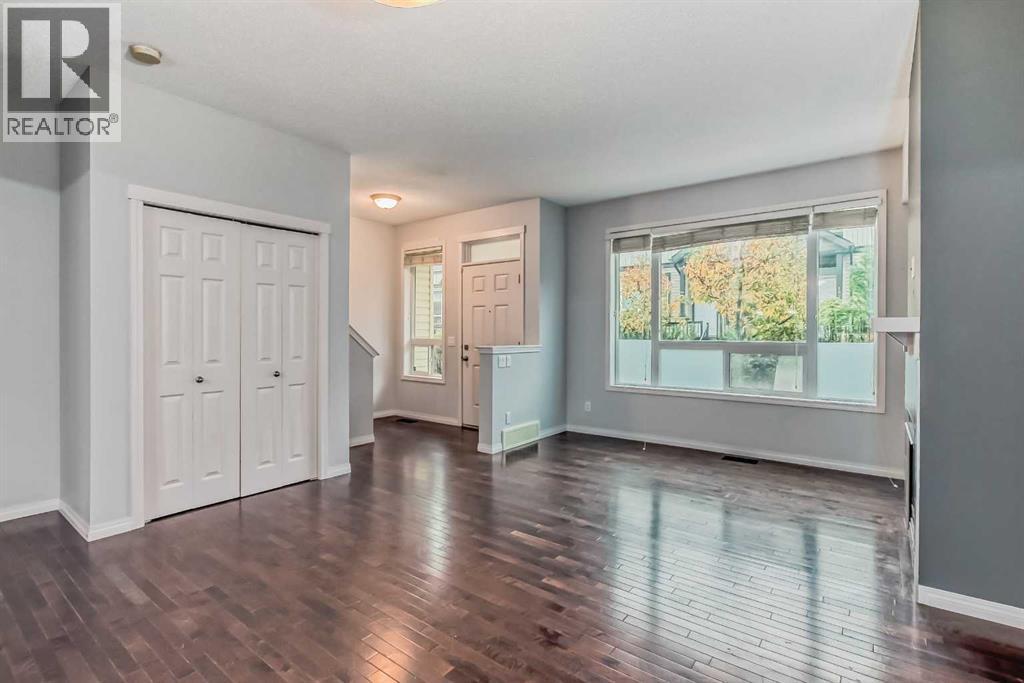 219 Kincora Lane NW