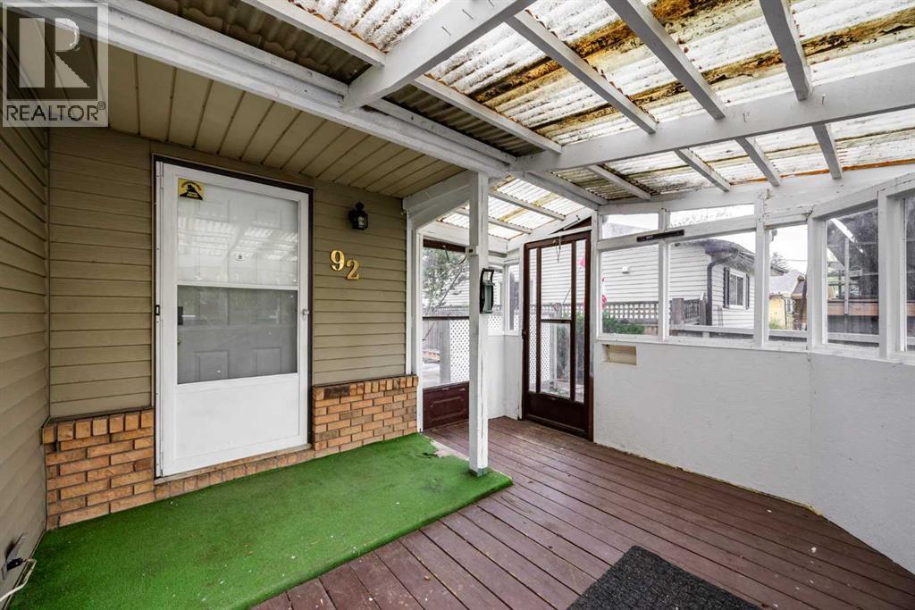 92 Erin Woods Drive SE