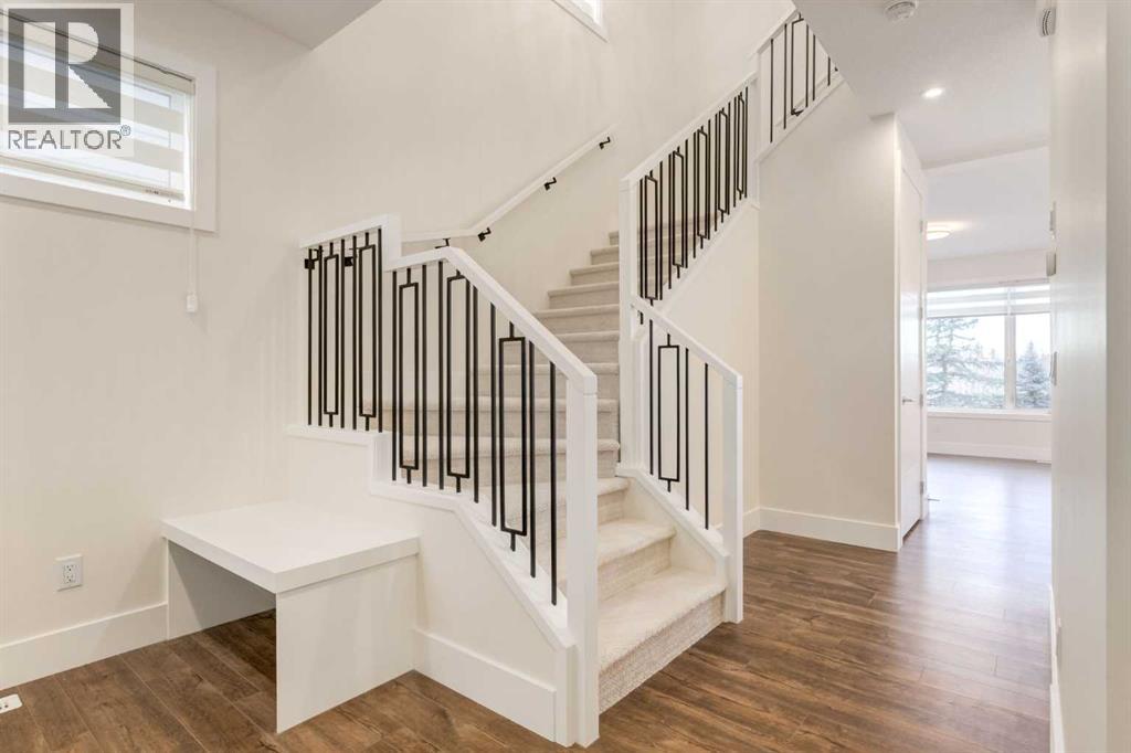 60 Aspen Woods Park SW