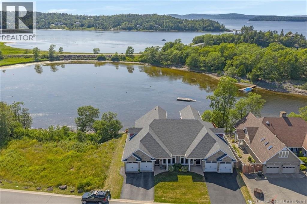 41 Yacht Haven Lane
