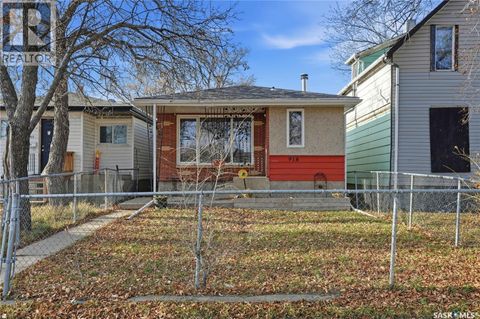 918 Garnet STREET Regina SK S4T2X5