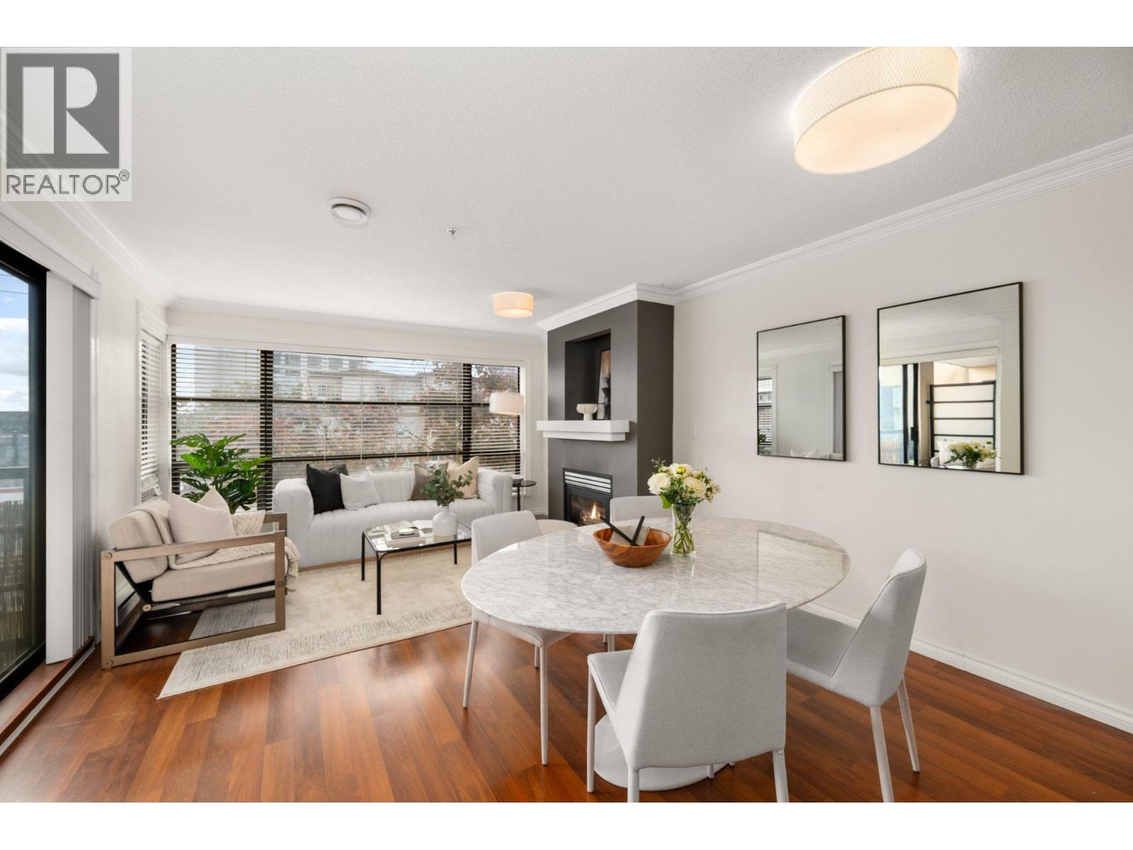 301 124 W 3RD STREET