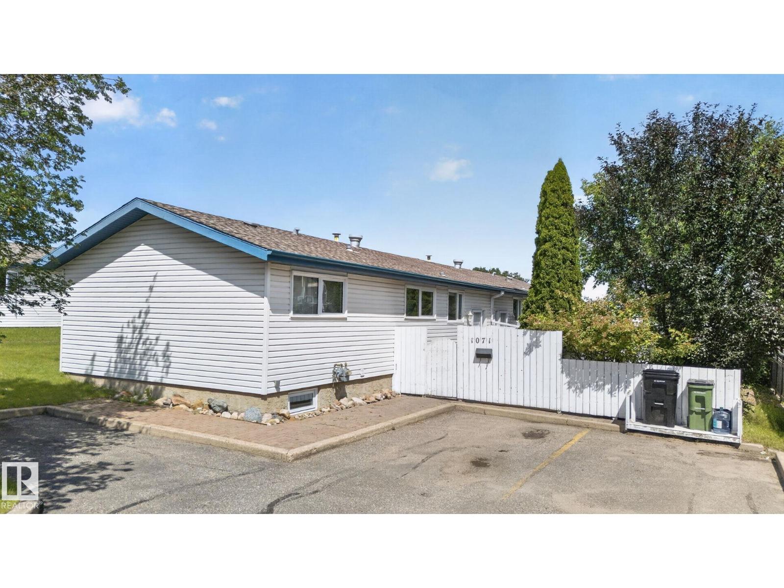 1071 MILLBOURNE RD E NW