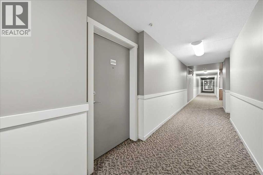 2308, 181 Skyview Ranch Manor NE