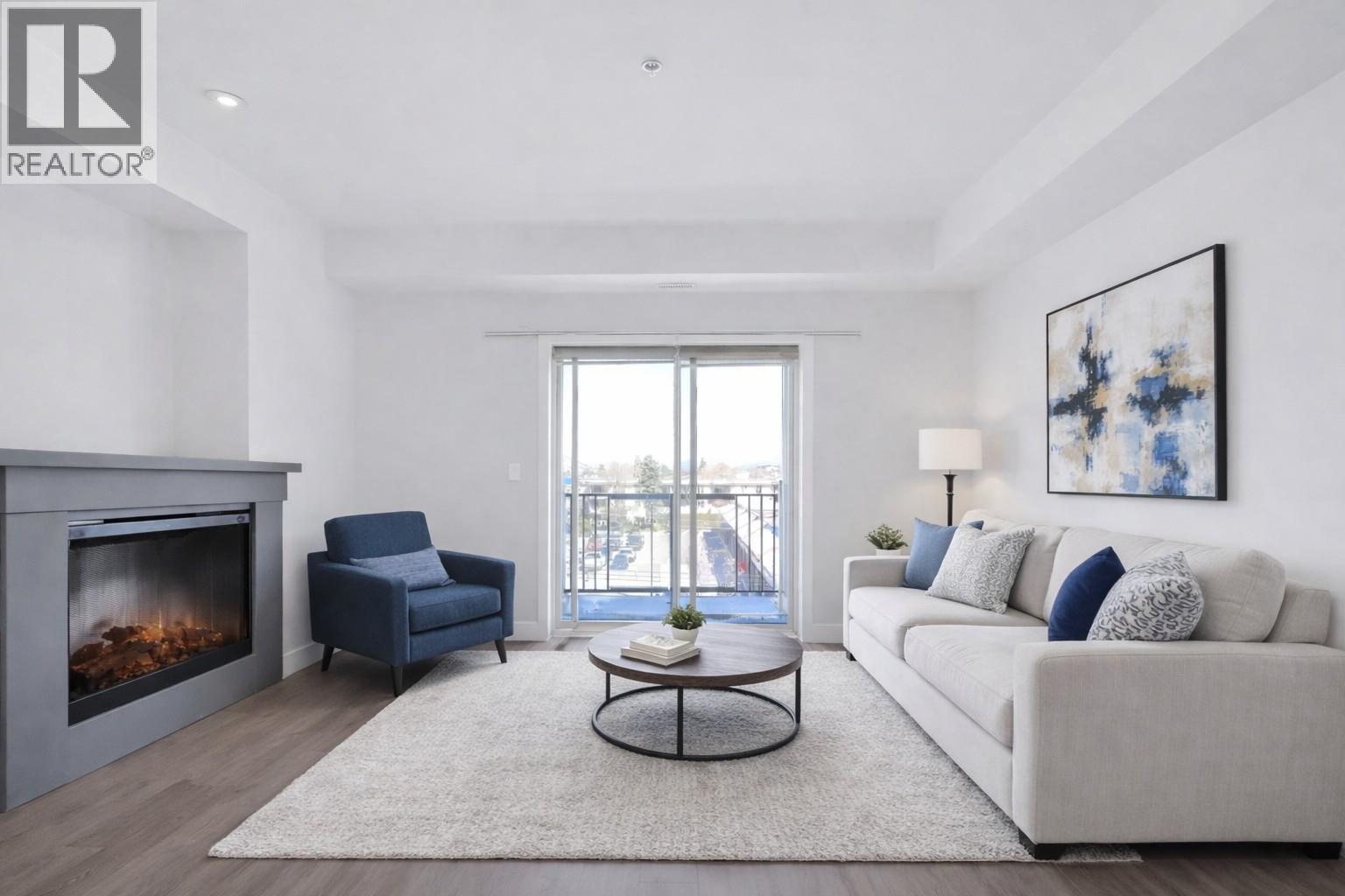 250 WATERFORD Avenue Unit# 311