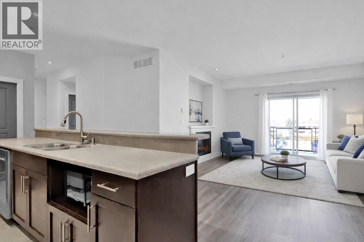 250 WATERFORD Avenue Unit# 311