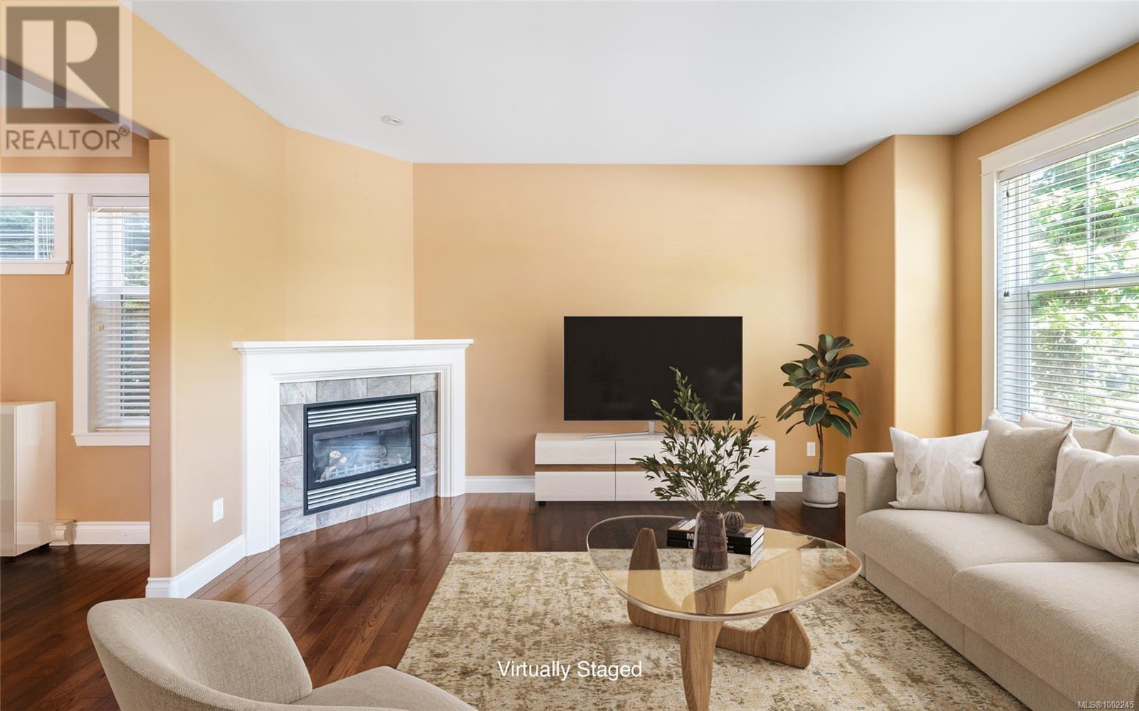 257 Michigan St