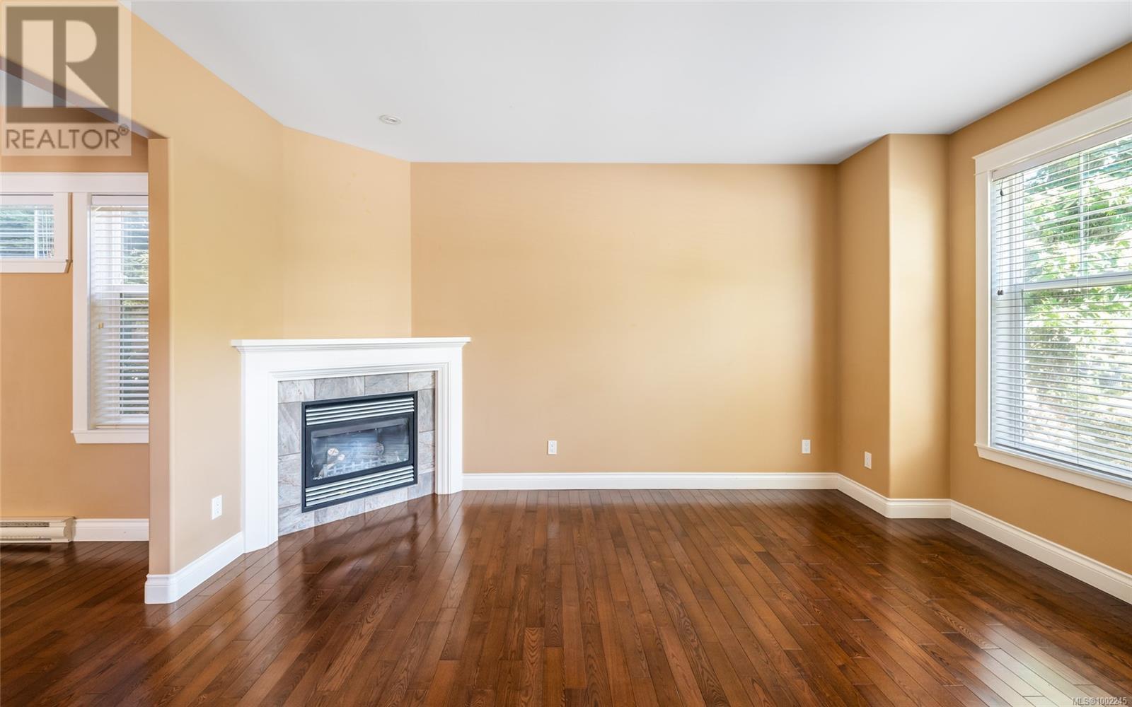 257 Michigan St