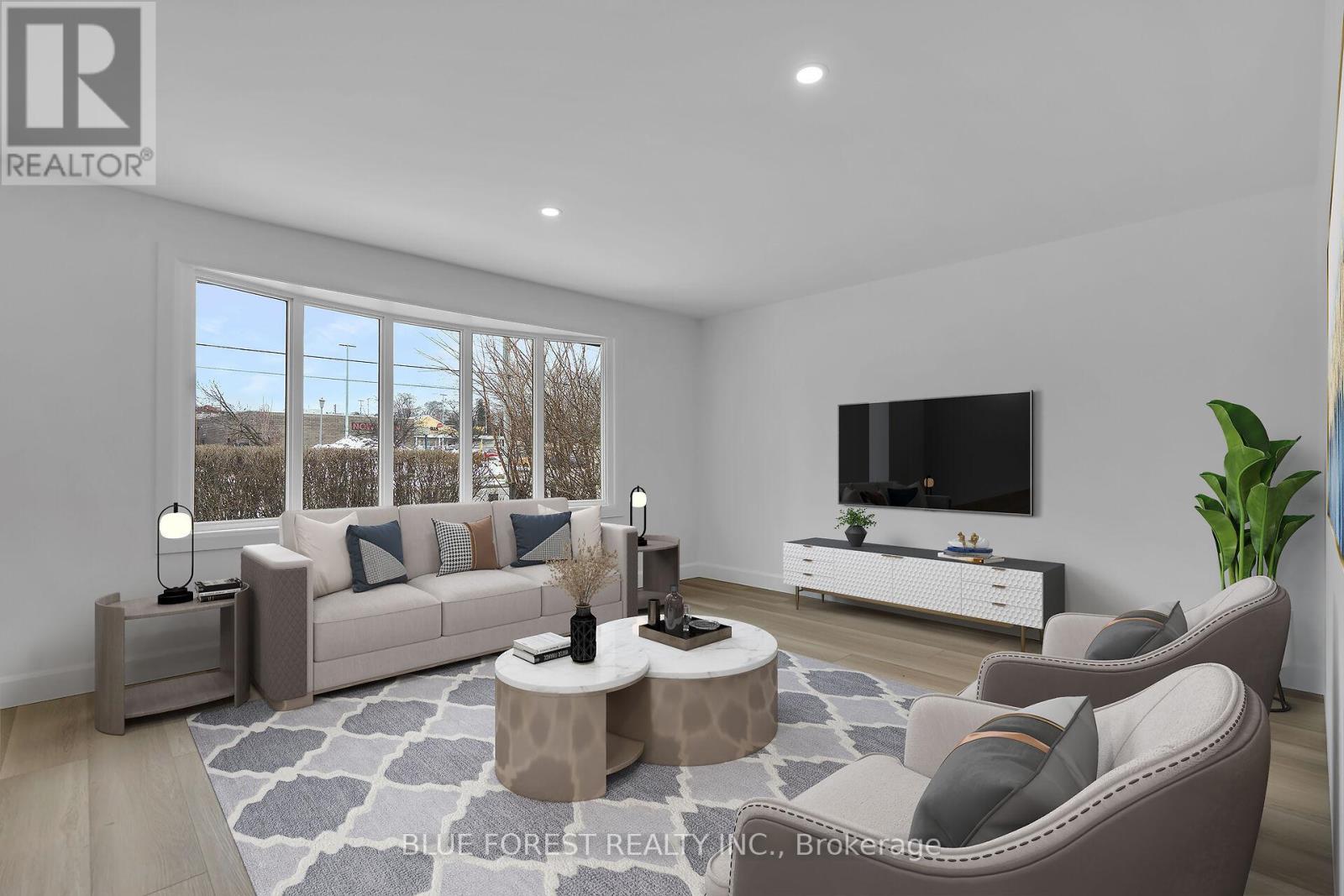 30 BASELINE ROAD E