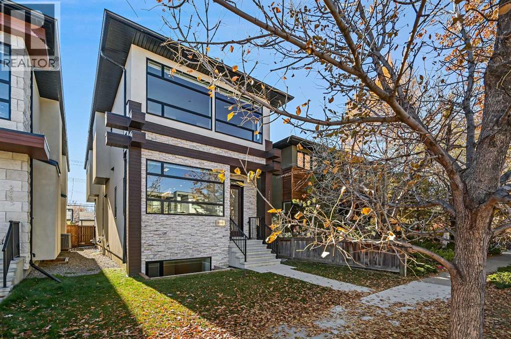 2115 Bowness Road NW