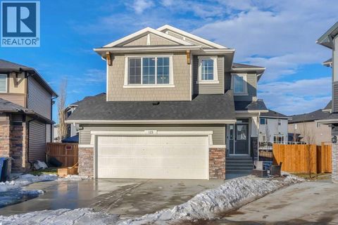 113 Sandpiper Bay Chestermere AB T1X0Y5
