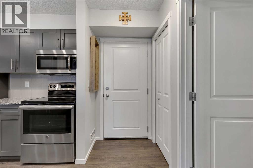 2214, 81 Legacy Boulevard SE