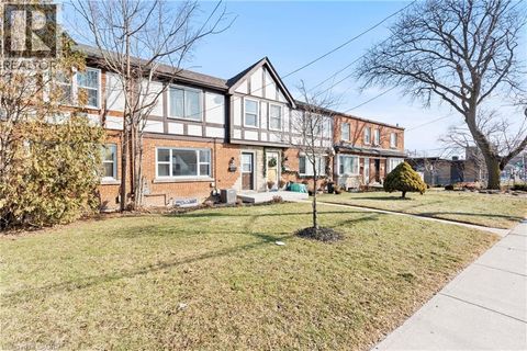2279 KING Street E Hamilton ON L8K1X4