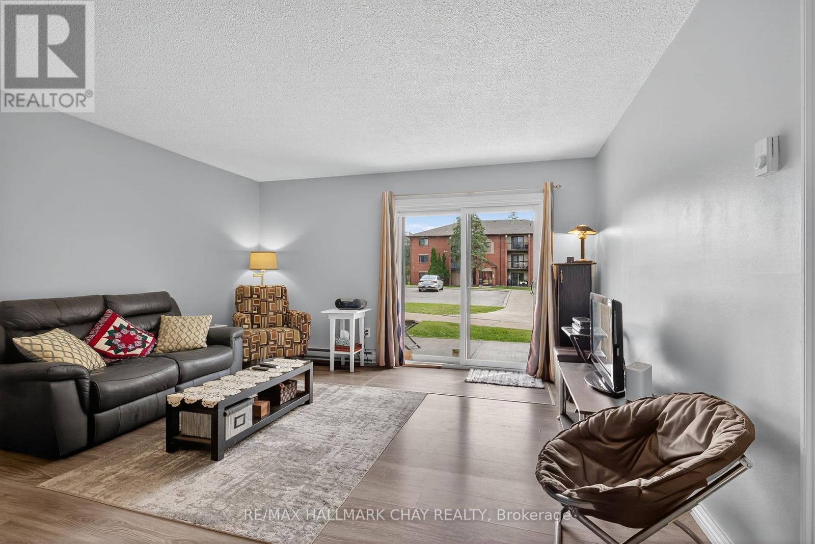 B4 - 179 EDGEHILL DRIVE