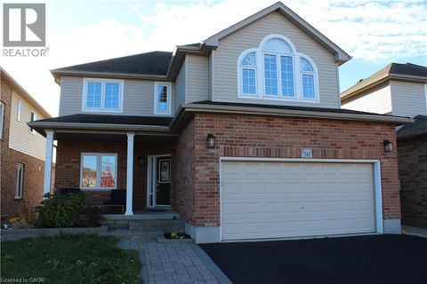 561 THOMAS SLEE Drive Kitchener ON N2P2Y7