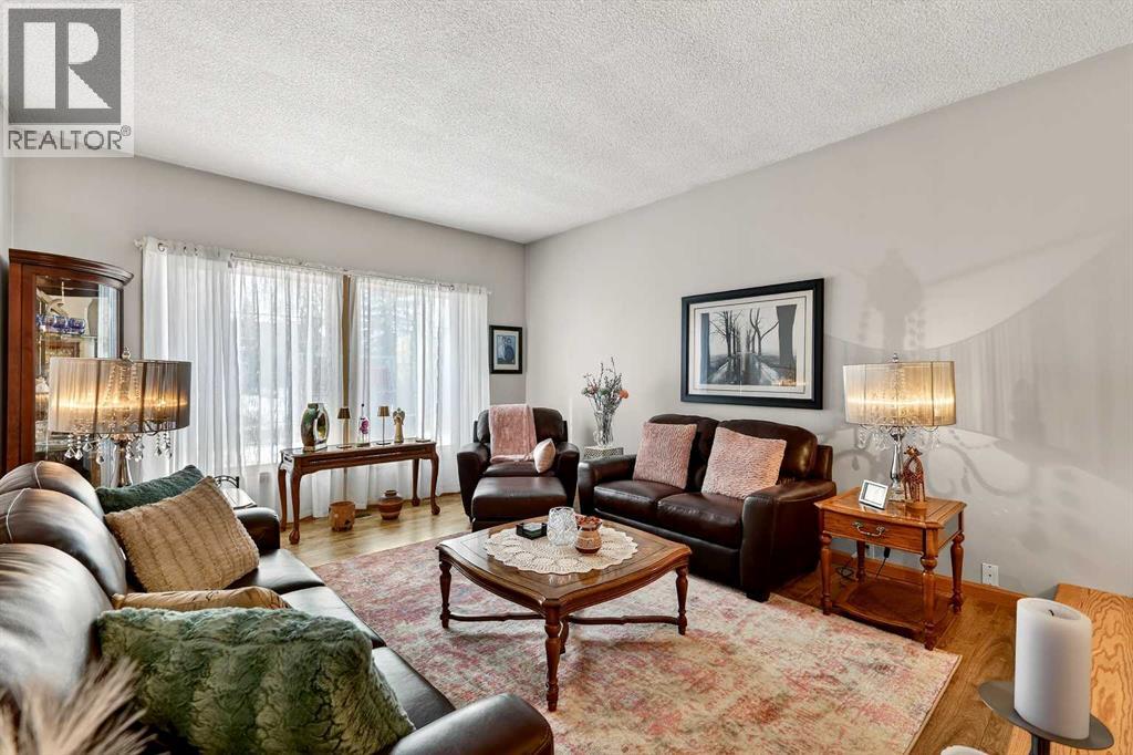 102 Canterbury Place SW