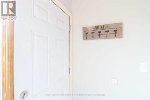 2 - 2 CARLETON PLACE Brampton (Bramalea West Industrial) ON L6T3Z4