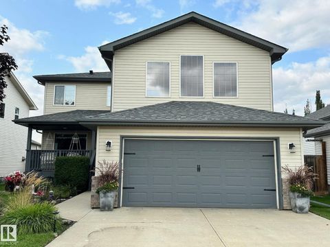 447 DAVENPORT DR Sherwood Park AB T8H2E5