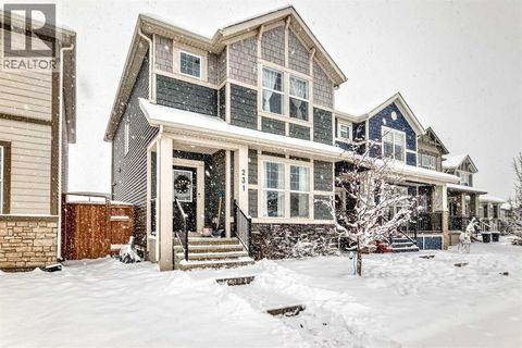 231 Legacy Glen Way SE Calgary AB T2X4G8