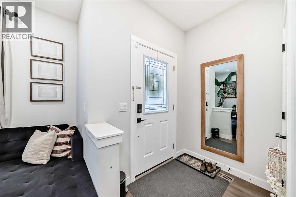 231 Legacy Glen Way SE