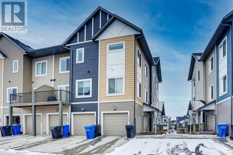 342 Canals Crossing SW Airdrie AB T4B4L3