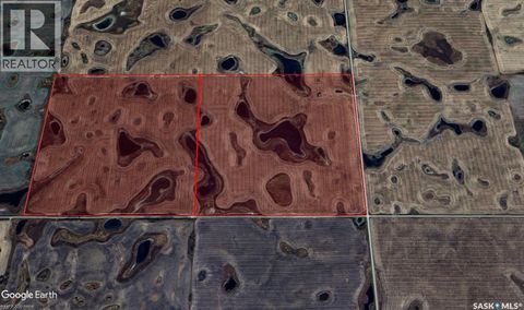 2 Quarters - Rm McLeod Mcleod Rm No. 185 SK S0A2T0