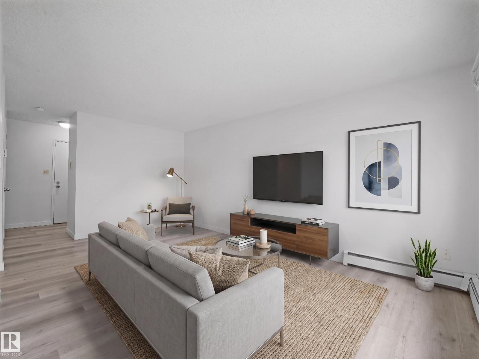 #122 16340 109 ST NW