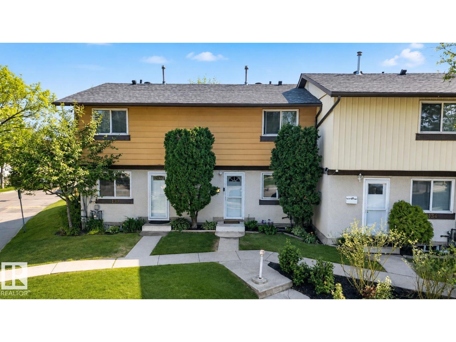 132 WOODSTOCK NW