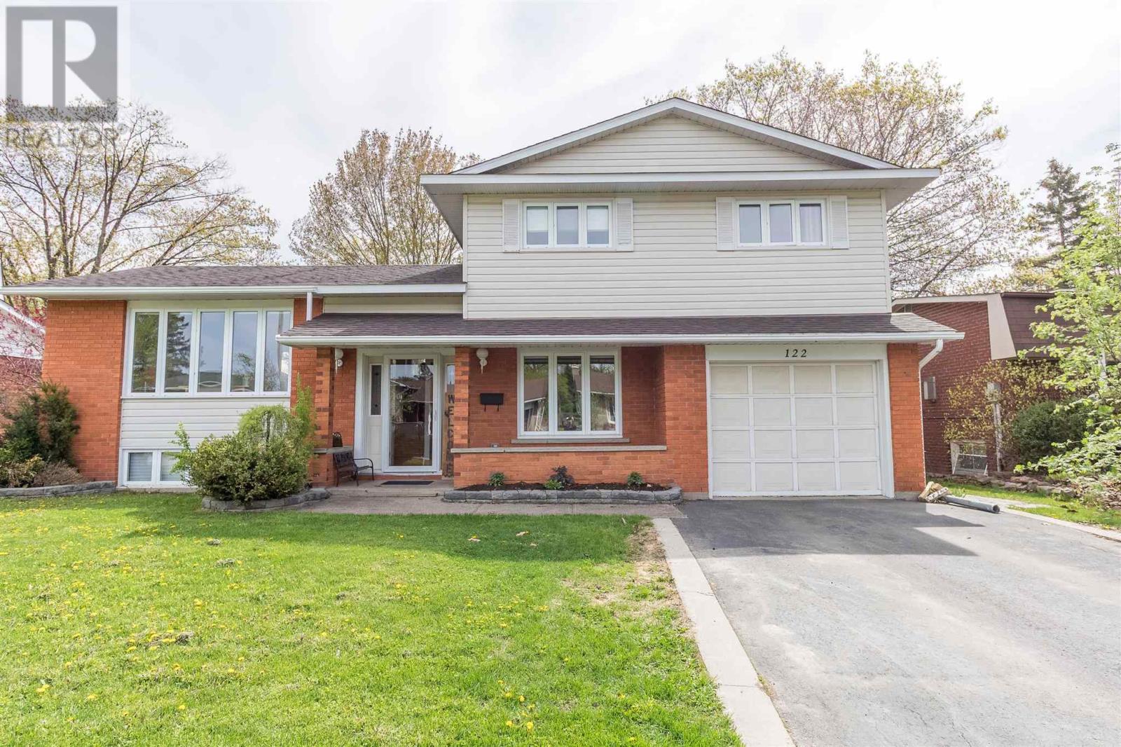 122 Norden CRES