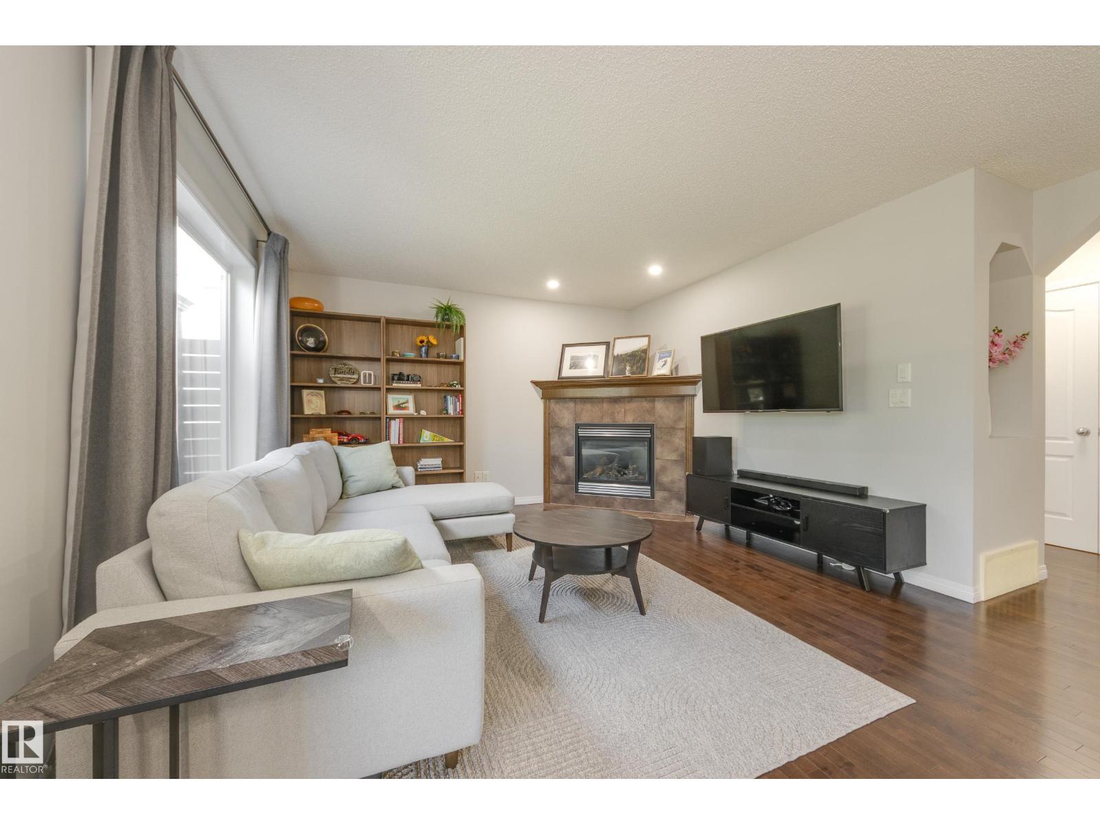 1305 MCALLISTER WY SW