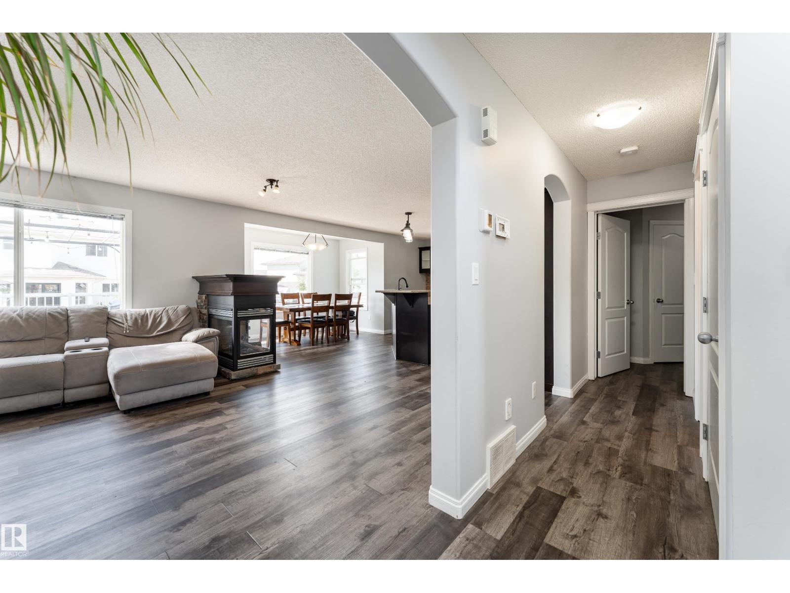 65 WEDGEWOOD CR