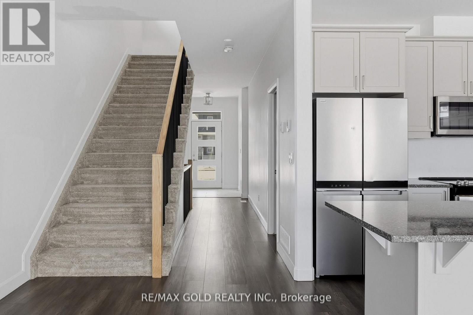 33 WALDEN POND DRIVE