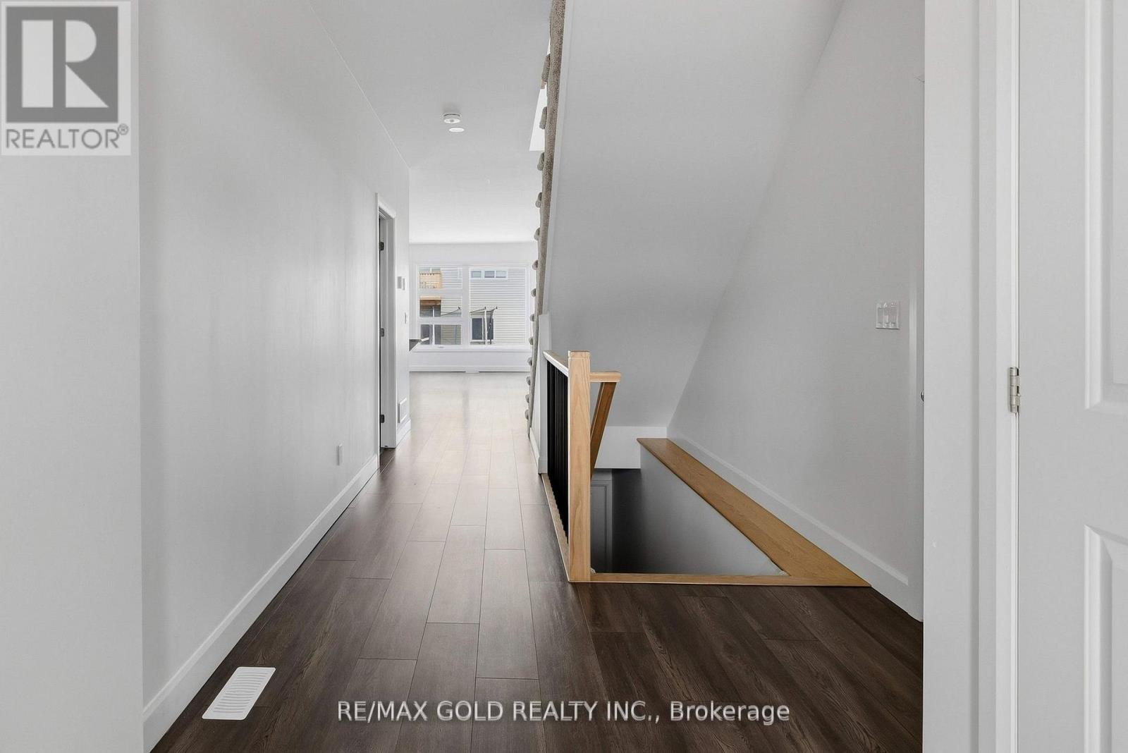 33 WALDEN POND DRIVE