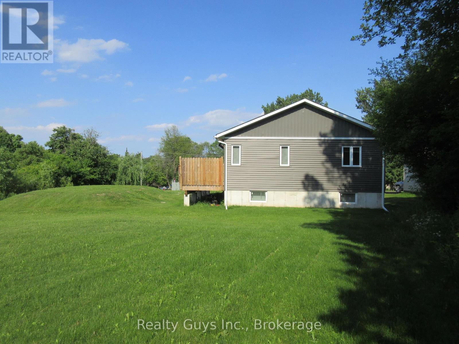 223 CROSBY DRIVE