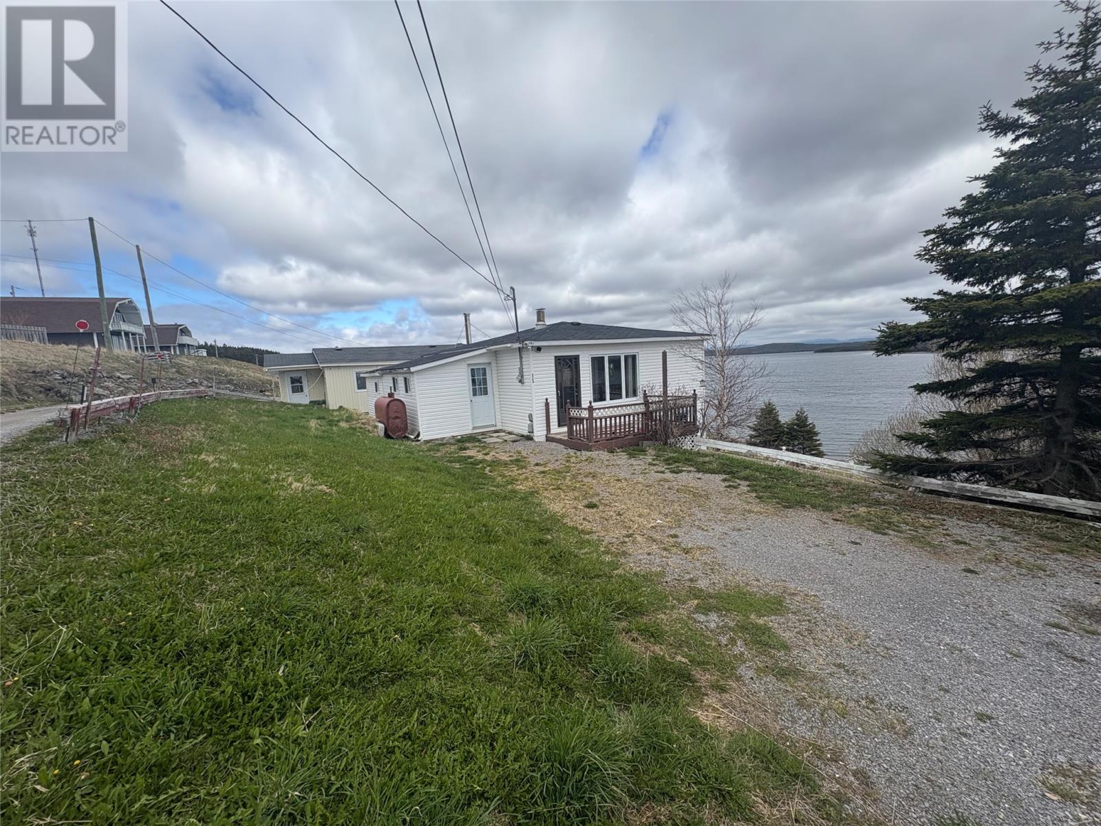 1 Hillside Avenue