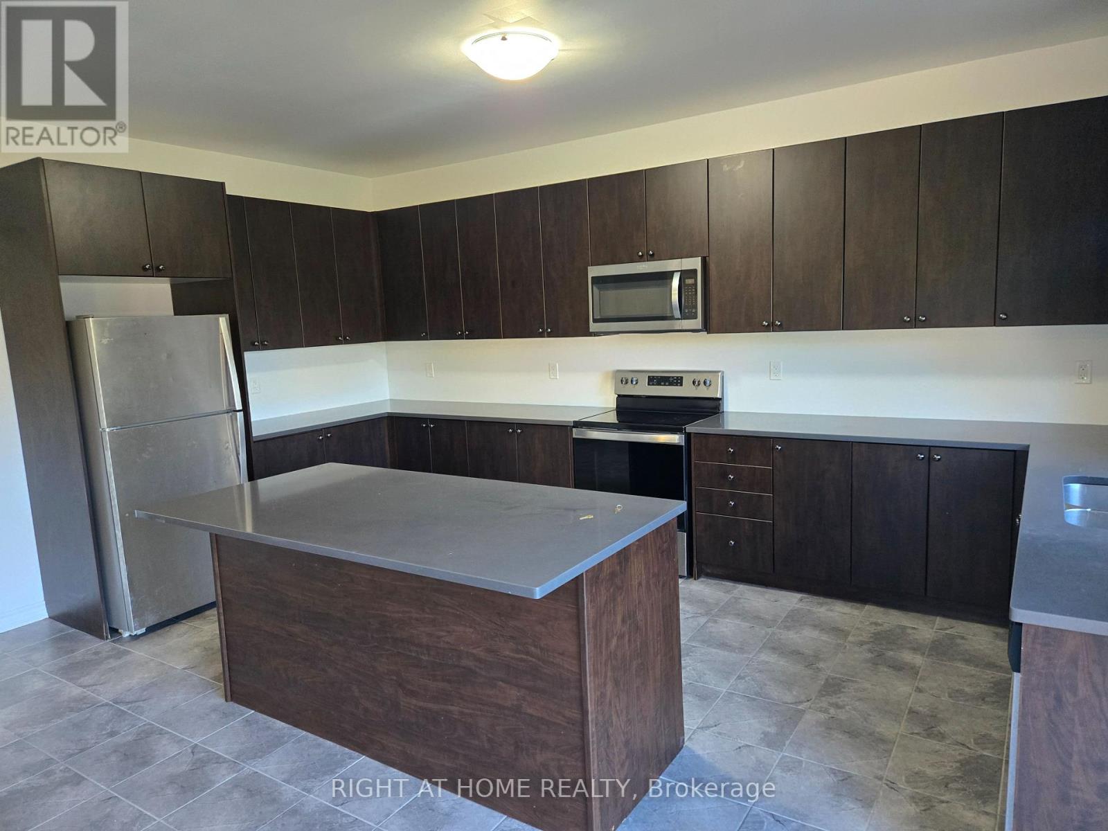 265 RIDLEY CRESCENT