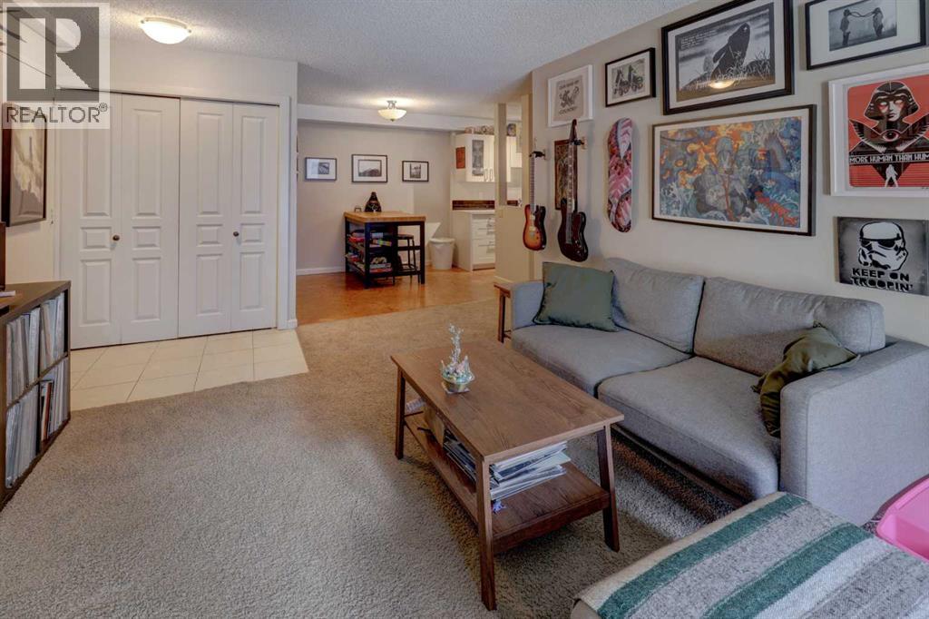 512, 6400 Coach Hill Road SW