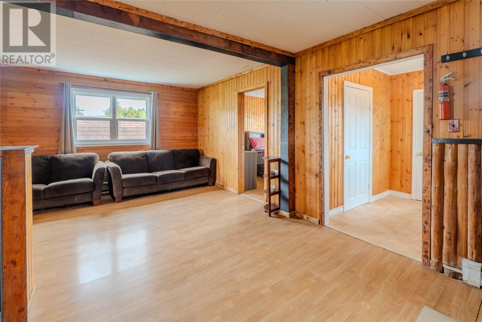 9 Dunphys Lane